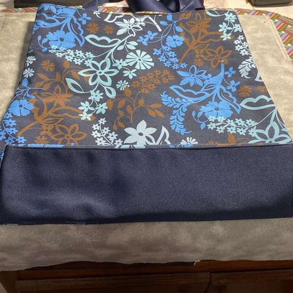 Vera Bradley Java Floral Lighten Up Front Zip All-Weather Tote Bag EUC - Picture 3 of 5